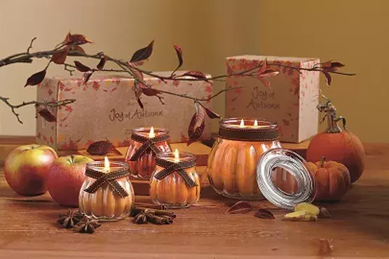 Z podzimní série vonných svíček PartyLite