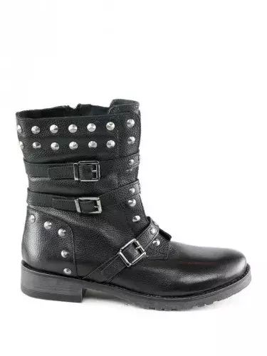 <h3>Deichmann 1199 Kč</h3>