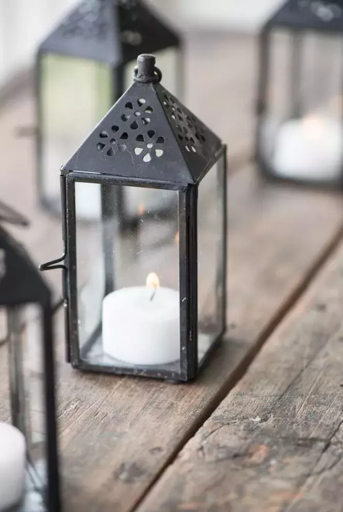 Malá lucerna, 109 Kč