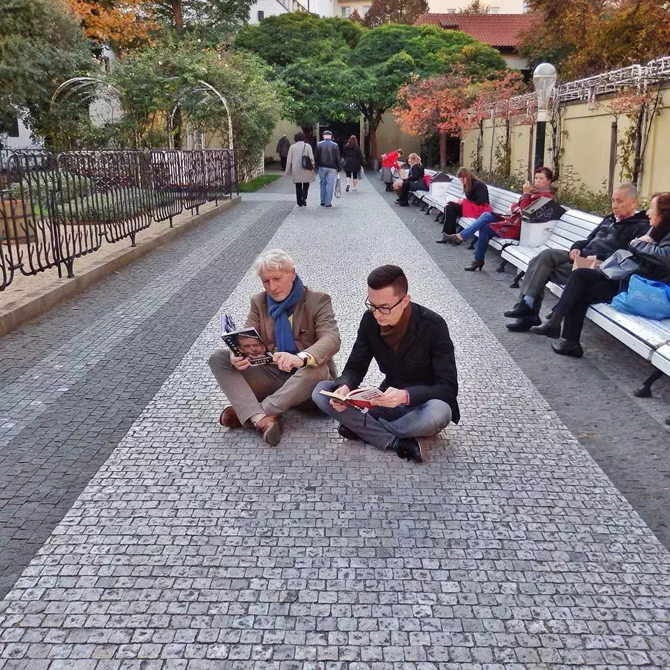 Foto 2 k článku „Chci ukázat lidem, že mohou knihy číst kdekoliv a kdykoliv“
