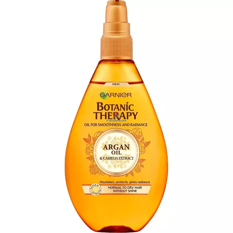 Foto 1 k článku Jak dodat vlasům lesk? Vsaďte na kamélii!