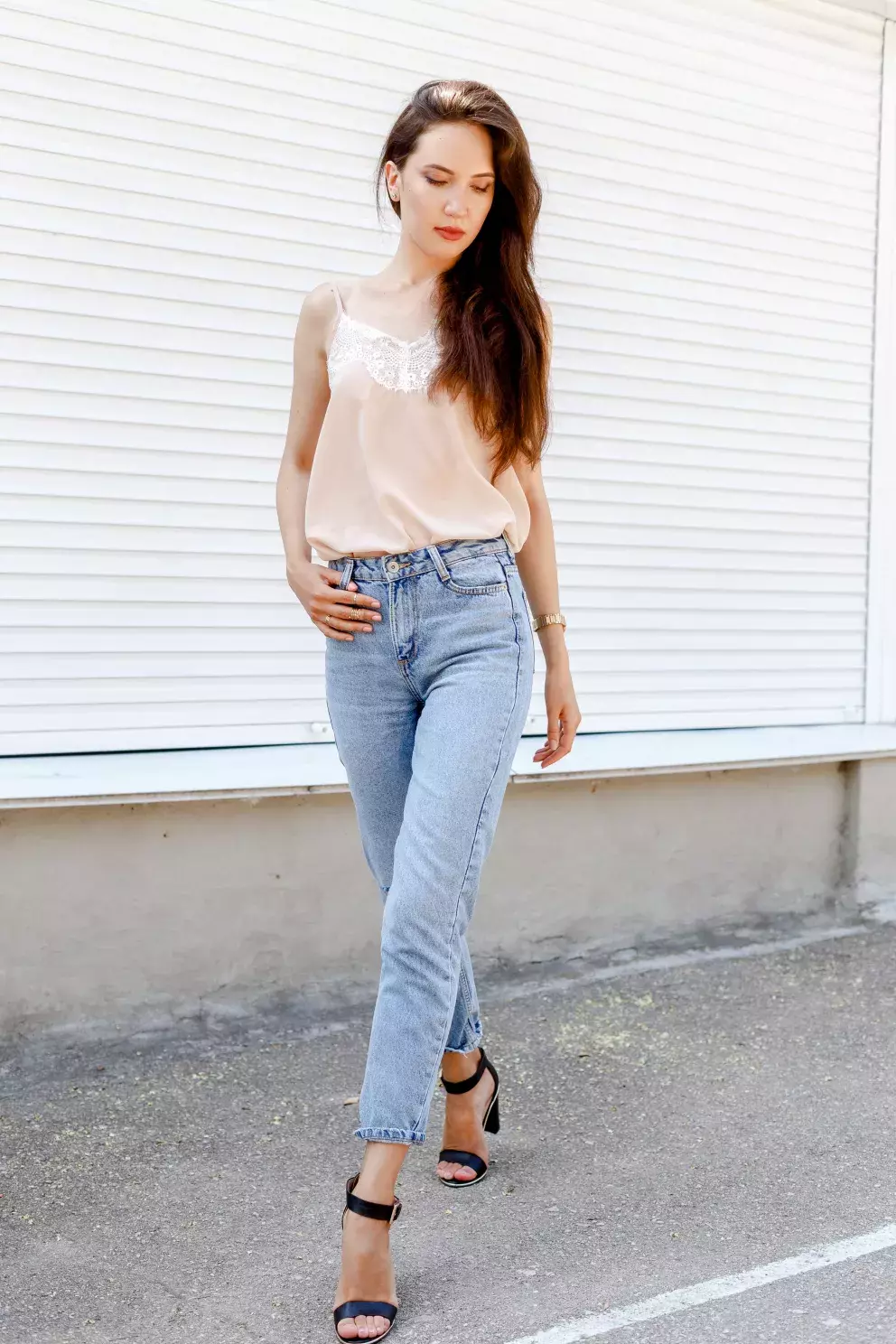 Foto 2 k článku Nesmrtelné džíny, které si letos zamilujete