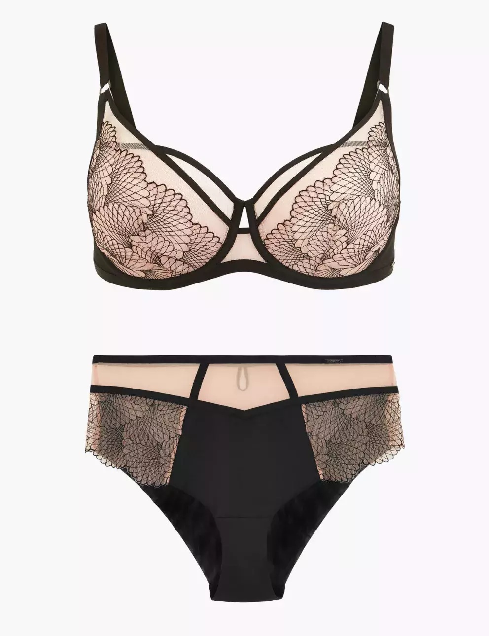 Foto 1 k článku Probuďte v sobě bohyni díky spodnímu prádlu