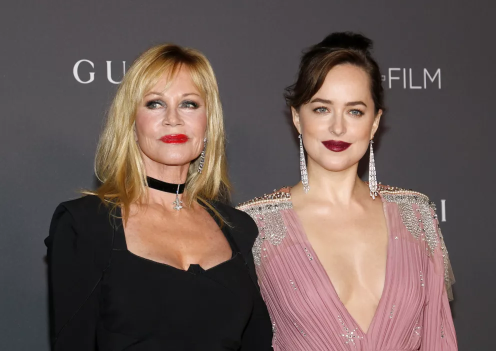 Melanie Griffith, Dakota Johnson
