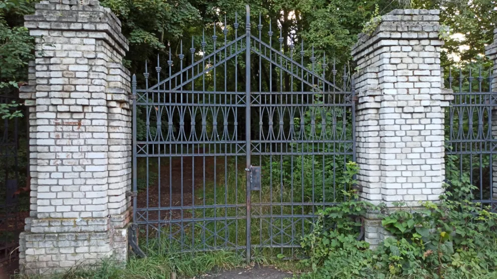 Bohnický ústavní hřbitov