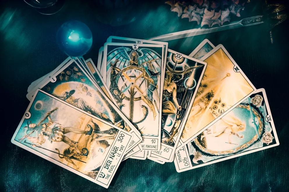 Tarot