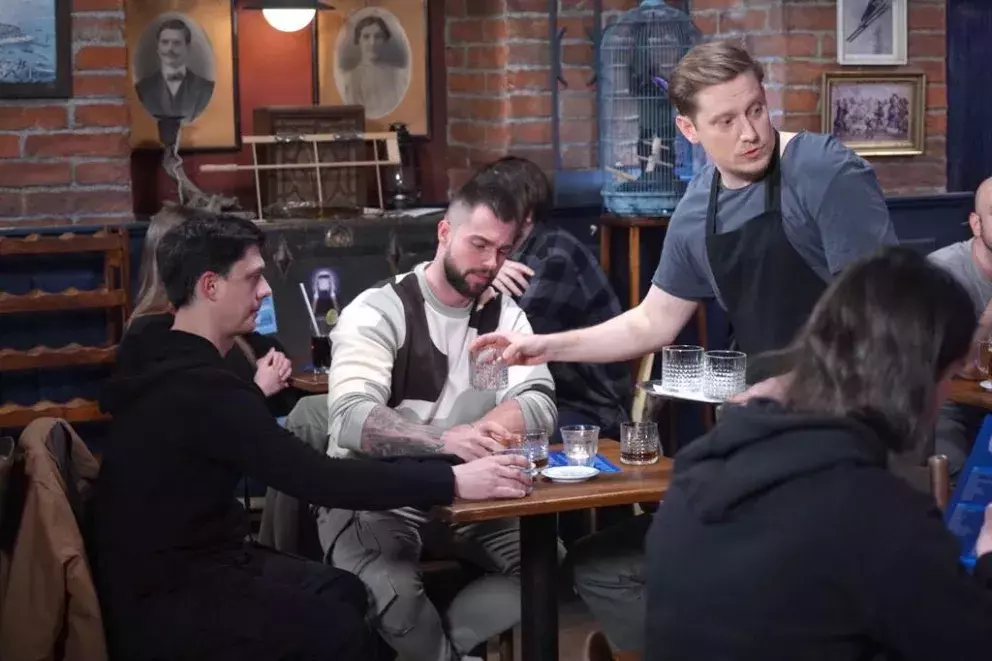 Karel Frýd v seriálu Zoo