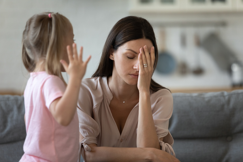 Nemilující matky mají vliv na psychiku svých dcer