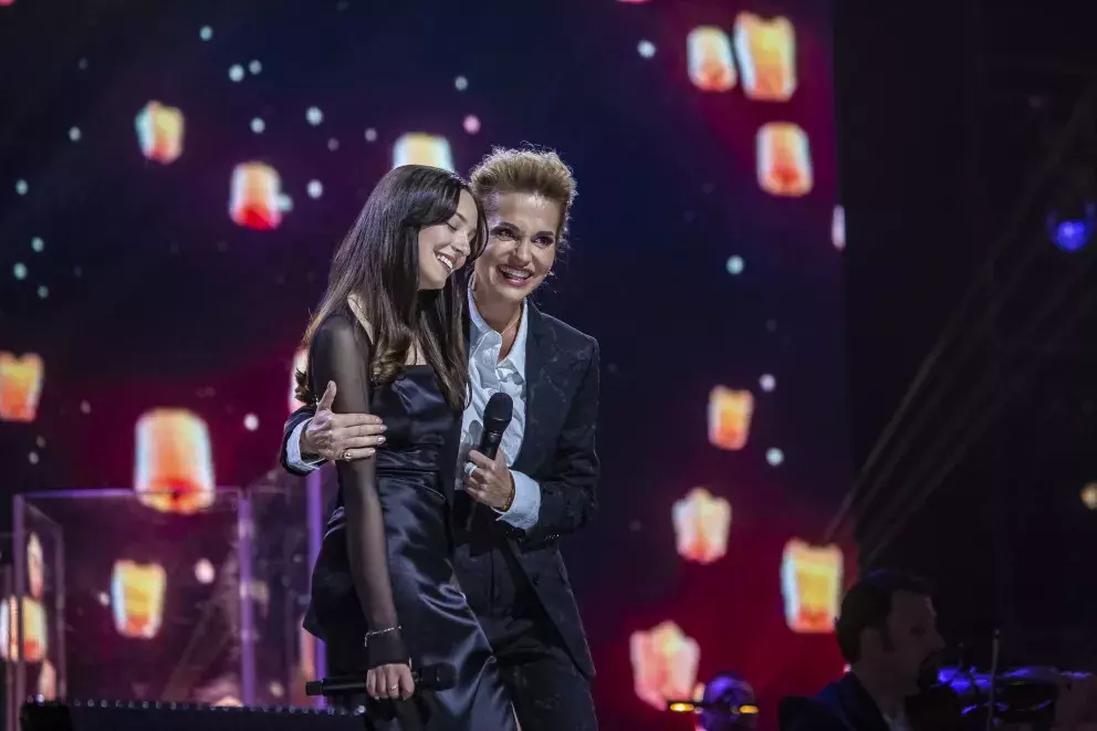 Foto 3 k článku Charlotte Elle Gottová roste do krásy. Pohledná brunetka je kopií svého otce