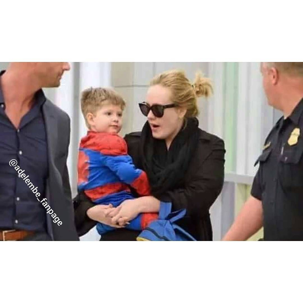 Adele se synem