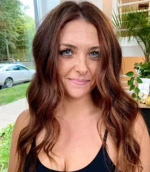 Foto 1 k článku Vlasové triky, které vás omladí: Zapomeňte na culík a zvolte vhodný odstín