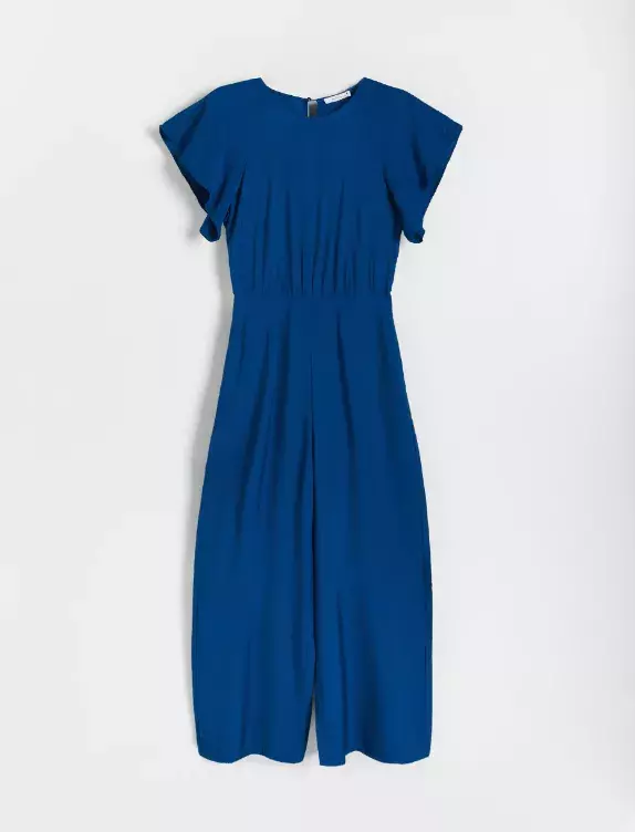 Foto 6 k článku Co se nosí: Zařaďte do vašeho šatníku i overaly. Zalichotí každé ženské postavě