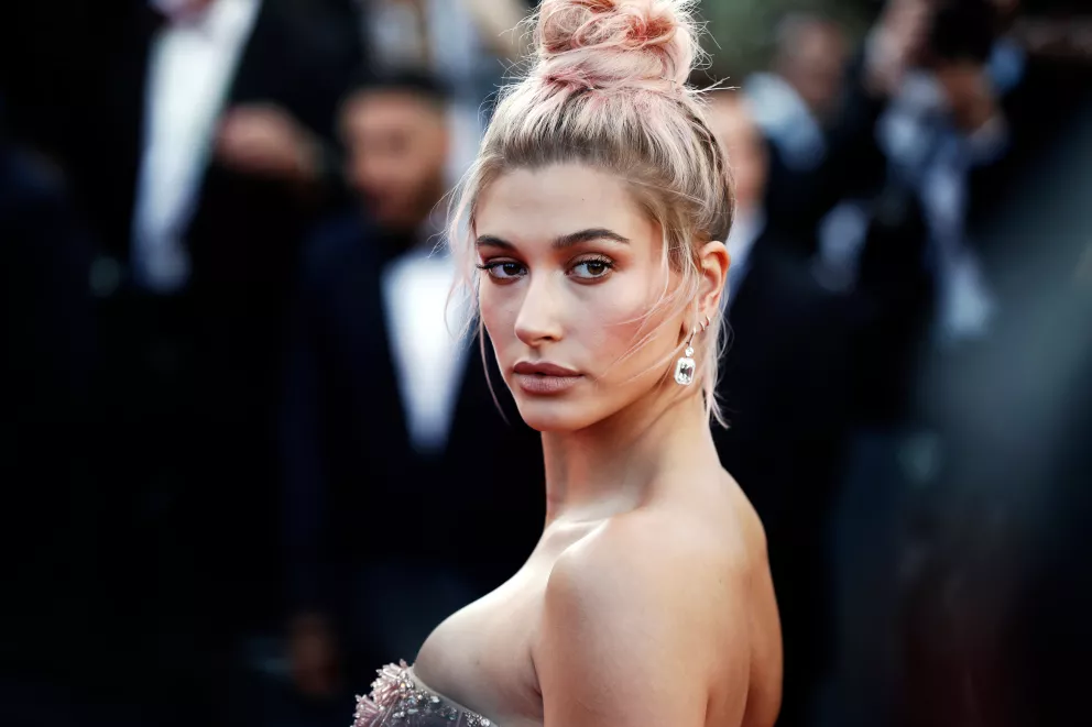 Hailey Bieber