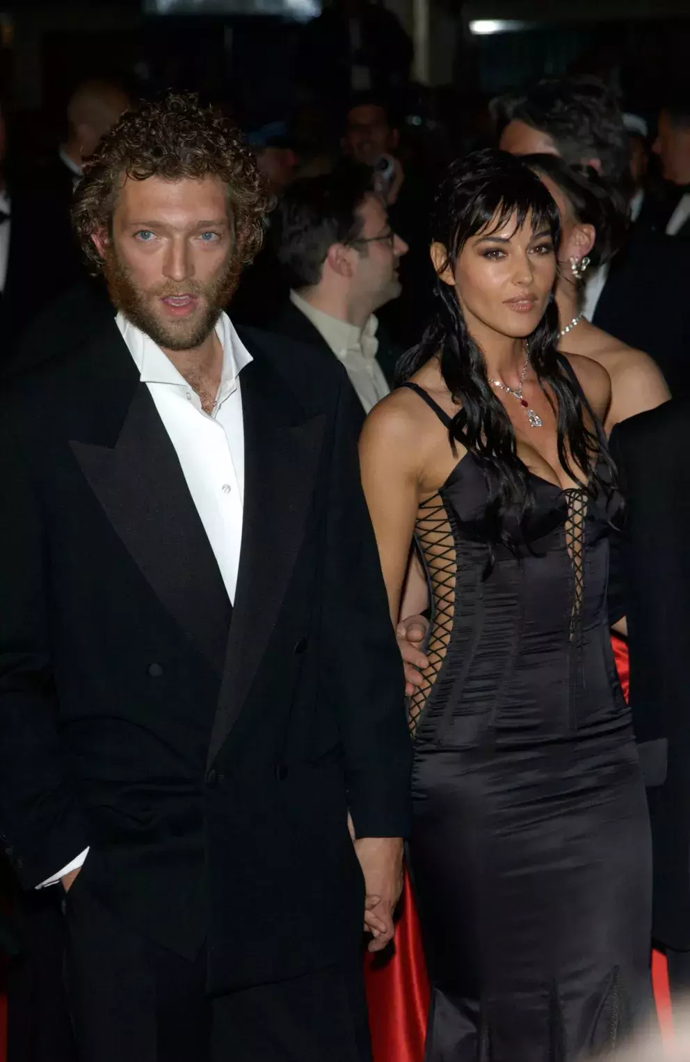 Foto 3 k článku Monica Bellucci a tajemství její krásy: Nepomáhá si plastikou ani dietami, být štíhlá a atraktivní jako ona skoro nic nestojí