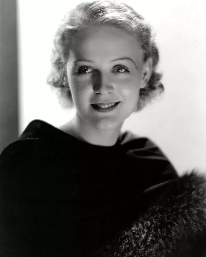 Gloria Stuart 