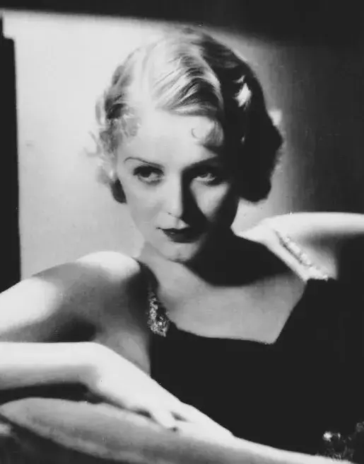 Gloria Stuart
