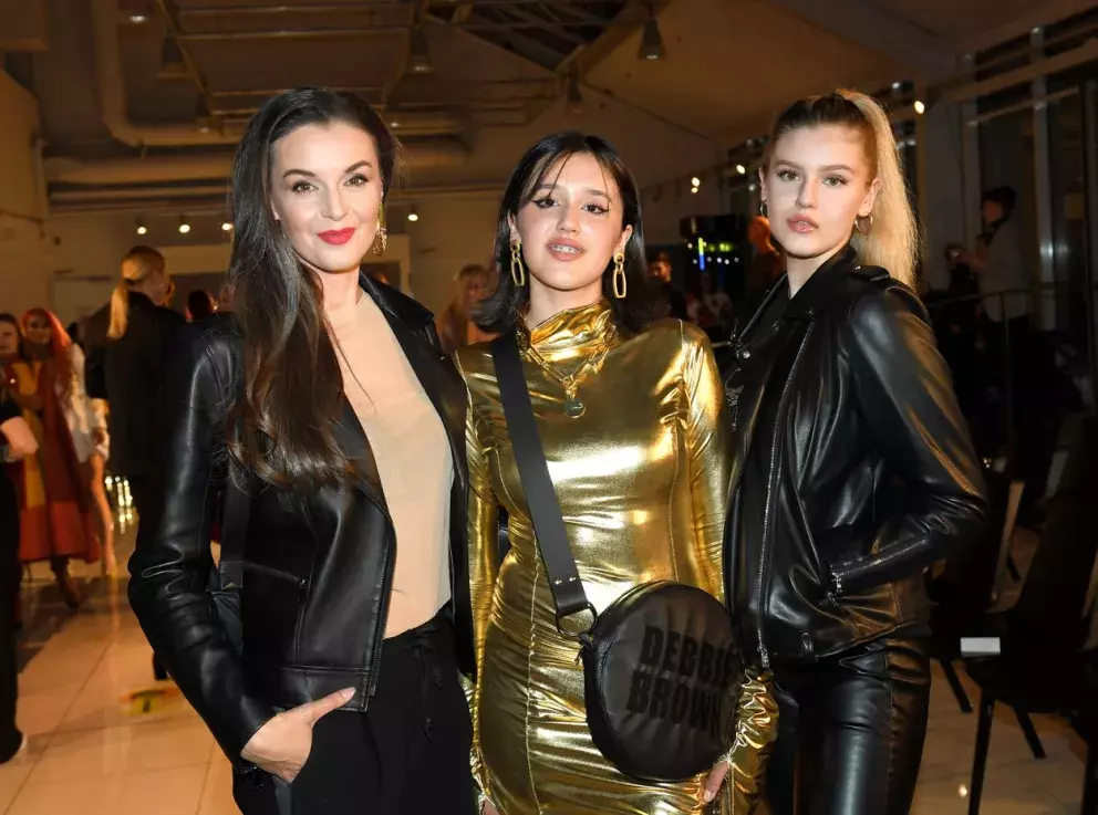 Foto 1 k článku Svůdná Iva Kubelková slaví 20 let s partnerem. Společná fotka od moře a dojemné vyznání lásky