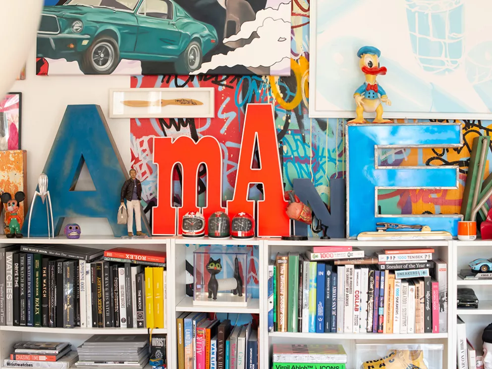 Byt Tomáše Třeštíka skrývá spoustu designově zajímavých zákoutí.