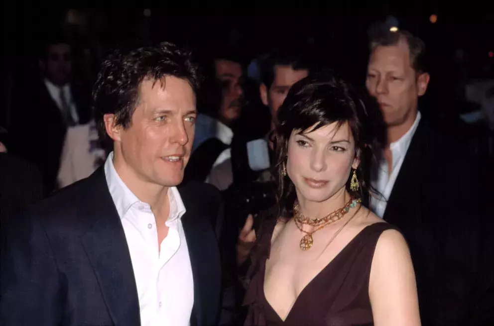 Hugh Grant a Sandra Bullock