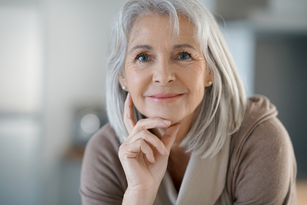 Účesy pro ženy starší 40,50 a 60 let: Vyvarujte se těchto střihů, kvůli kterým budete vypadat starší