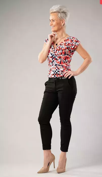 Dámské kalhoty UNIKA, 799 Kč, Móda Prostějov, Zdroj. Archiv firmy. 