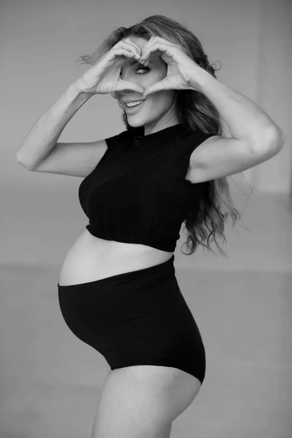 Foto 4 k článku Nemůže být šťastnější. Olga Lounová je poprvé maminkou. Jejich první společná fotografie dojímá fanoušky