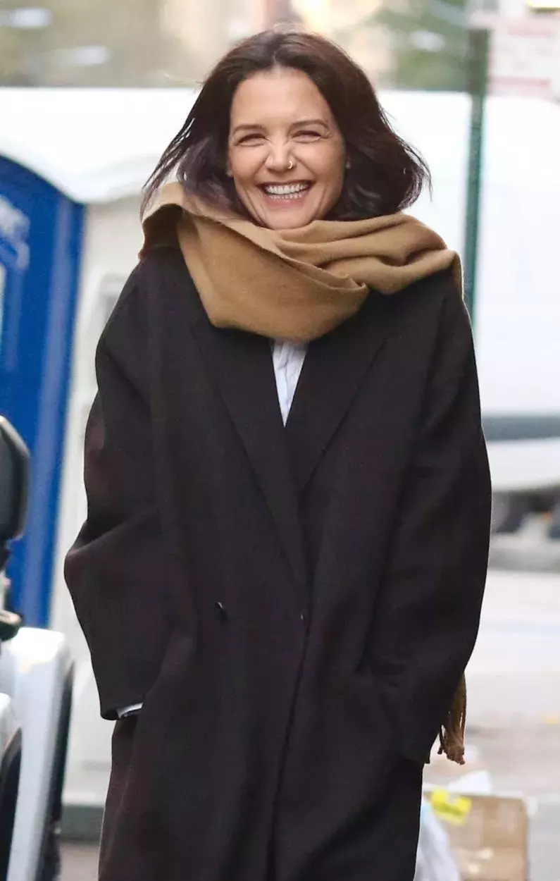 Foto 4 k článku Našla elixír mládí: Hvězda a bývalka Toma Cruise Katie Holmes vypadá ve 43 letech jako holčička