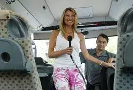 Foto 1 k článku Pamela z Účastníků zájezdu po 16 letech: Blonďatá kráska je nepřehlédnutelná 