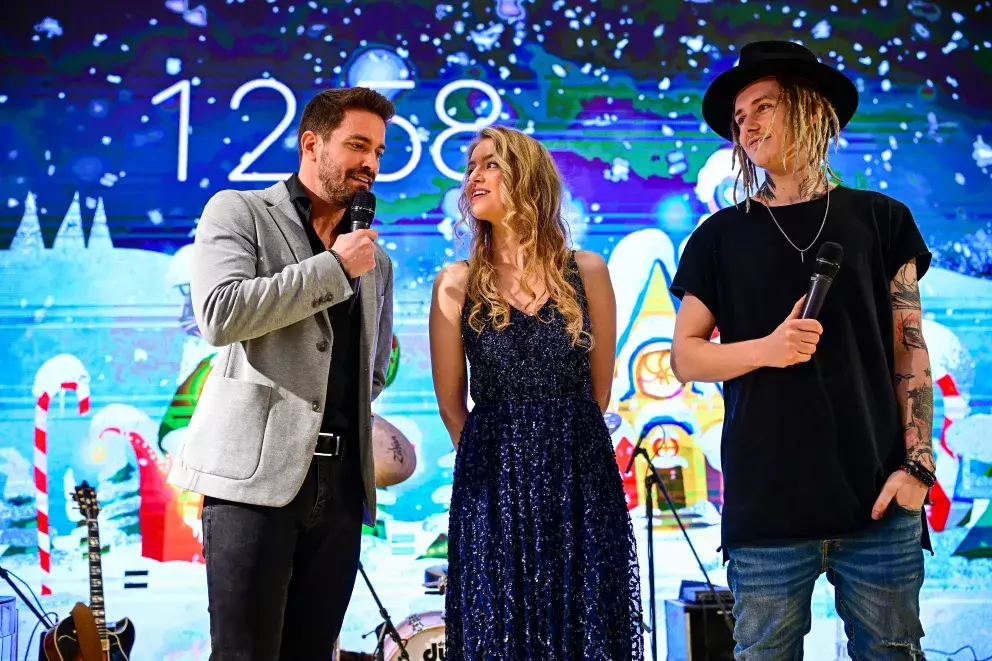 Foto 7 k článku Charitativní projekt, který vás dojme: Na Štědrý den se sešla řada celebrit, aby potěšily ty, kteří nemají takové štěstí