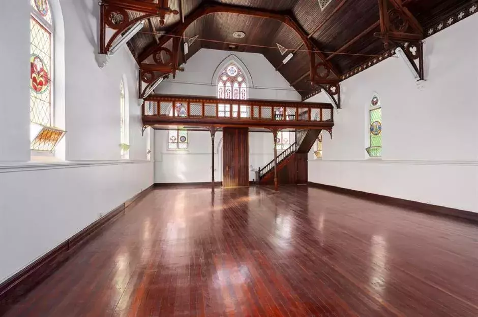 All Hallows, Západní Austrálie