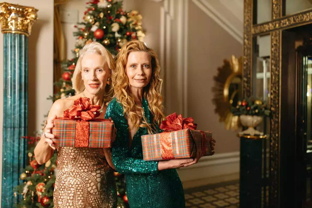 Vánoční šaty pro ženy