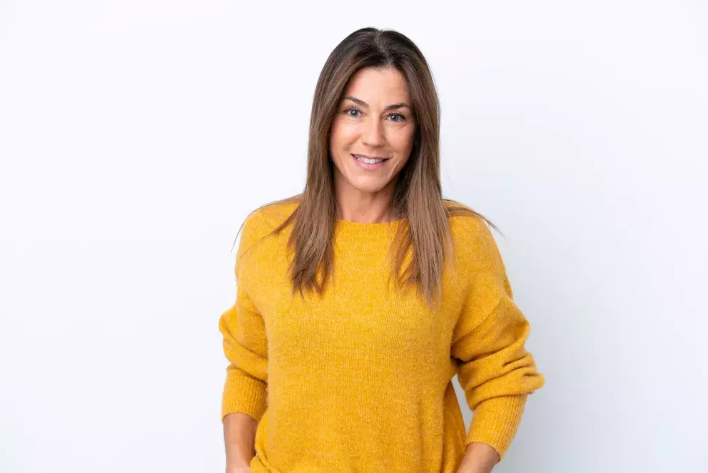 Foto 9 k článku Zapomeňte na pěšinku uprostřed nebo jednolitou barvu: Jaký účes zvolit, když je vám 40, 50 a více let