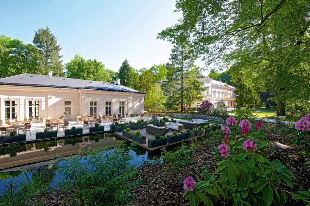 Zámek Ratměřice hotel & resort