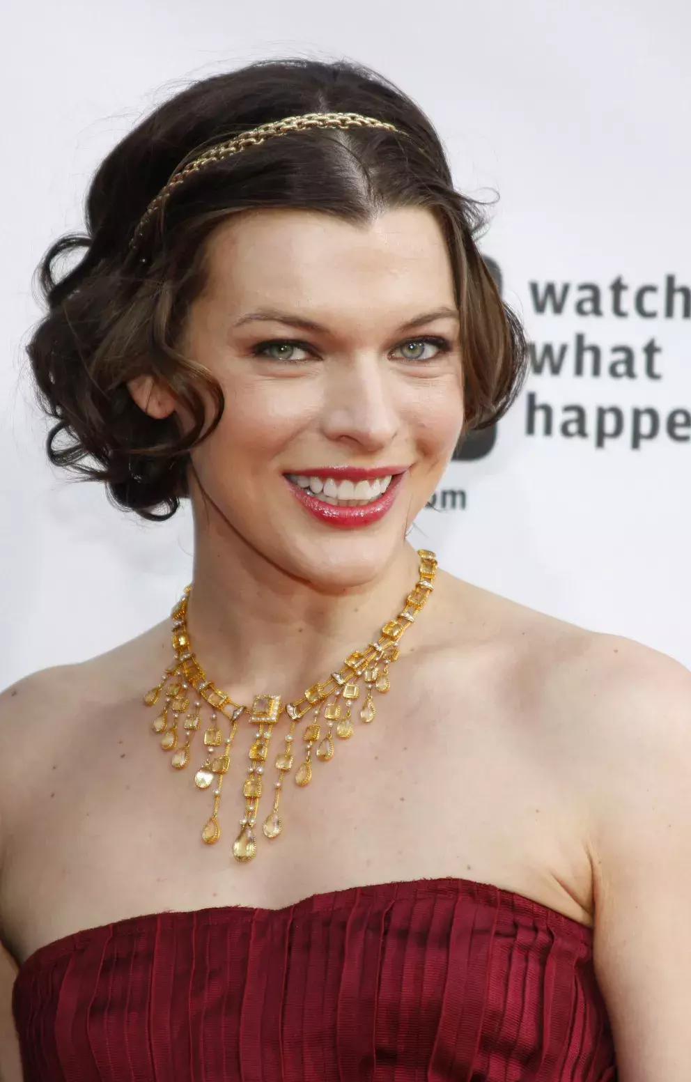 Foto 11 k článku Hvězda legendárního filmu Pátý element Milla Jovovich se téměř v padesáti letech ukázala bez make-upu