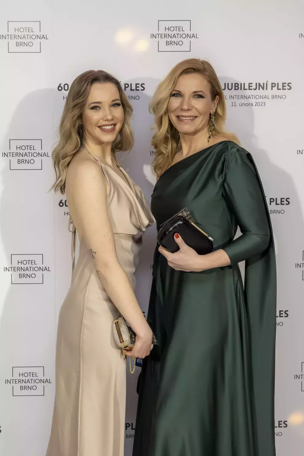 Foto 33 k článku Tradice, elegance, rodinná atmosféra - přesně to byl Jubilejní ples hotelu International v Brně