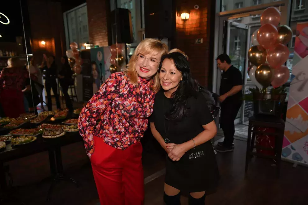 Foto 30 k článku Collagen párty v Café & Bar Stromovka Collection: Známé tváře přišly objevit tajemství anti-aging péče