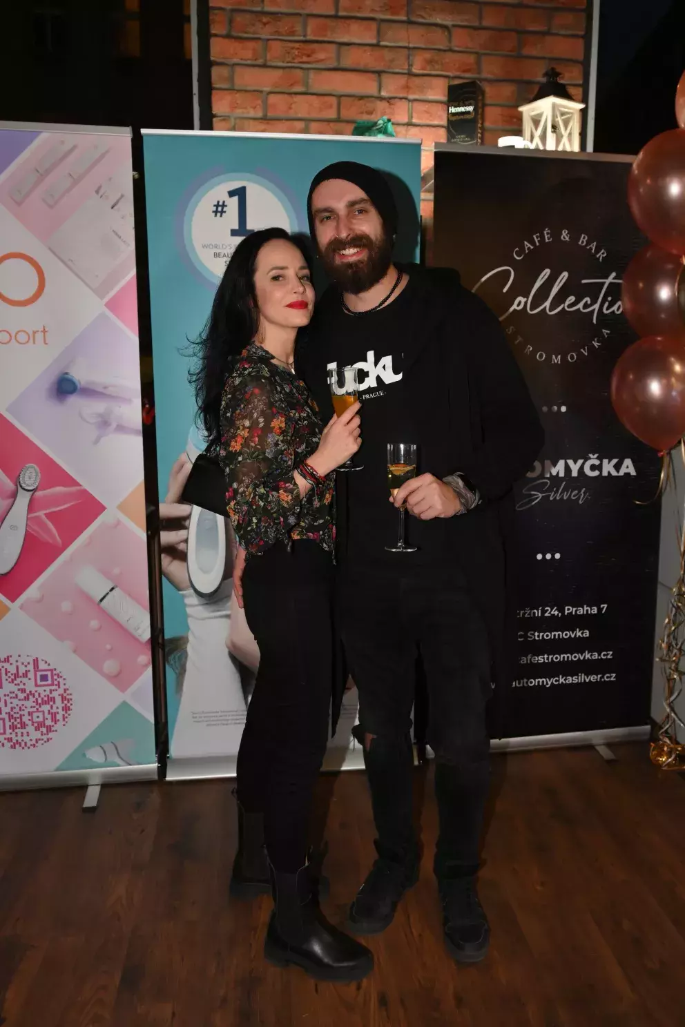 Foto 42 k článku Collagen párty v Café & Bar Stromovka Collection: Známé tváře přišly objevit tajemství anti-aging péče