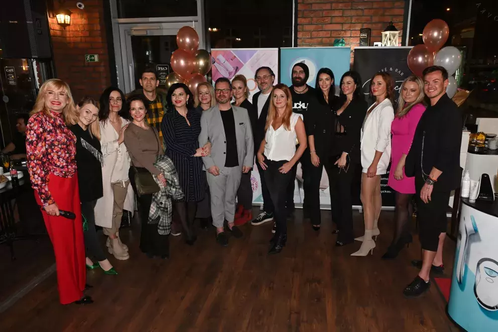 Foto 60 k článku Collagen párty v Café & Bar Stromovka Collection: Známé tváře přišly objevit tajemství anti-aging péče