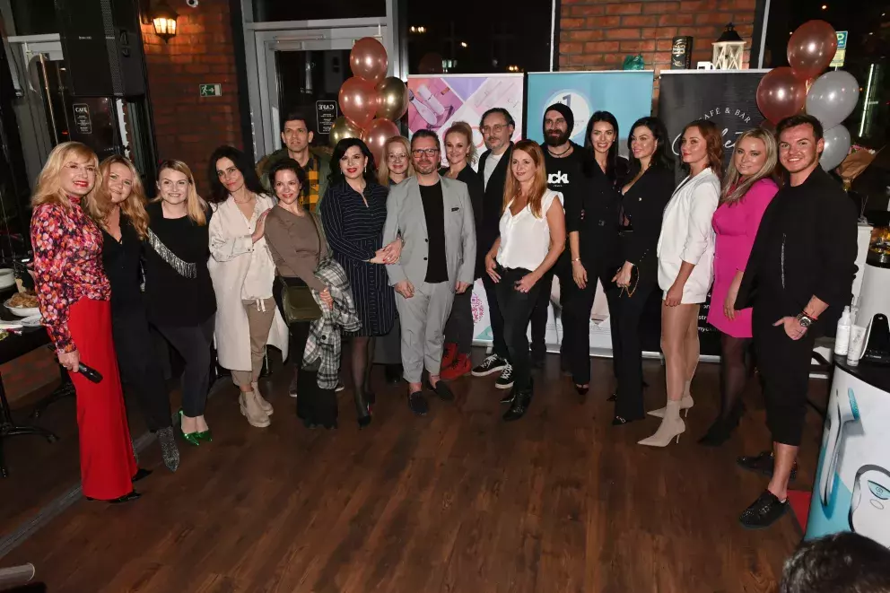Foto 62 k článku Collagen párty v Café & Bar Stromovka Collection: Známé tváře přišly objevit tajemství anti-aging péče
