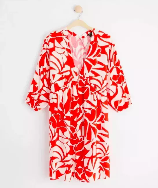 Šaty s knoflíky, Lindex, 999 Kč