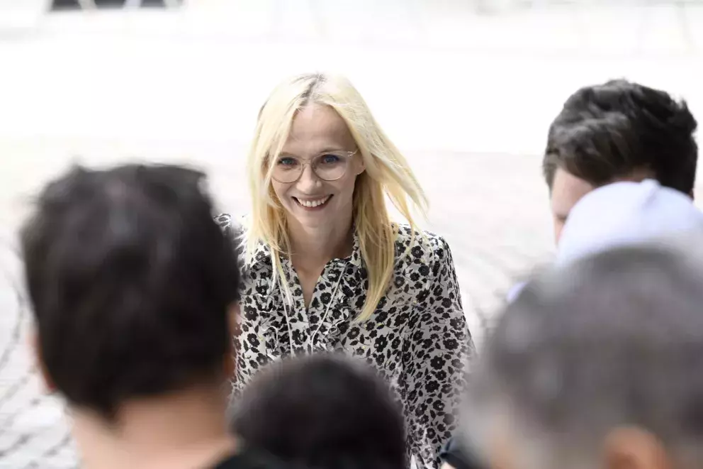 Foto 9 k článku Galerie: Celebrity jako obyčejní lidé. Podívejte se, jak vypadají předtím, než se nachystají na červený koberec ve Varech