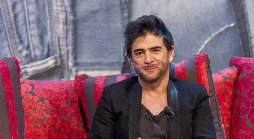 Sagi se stal producentem.