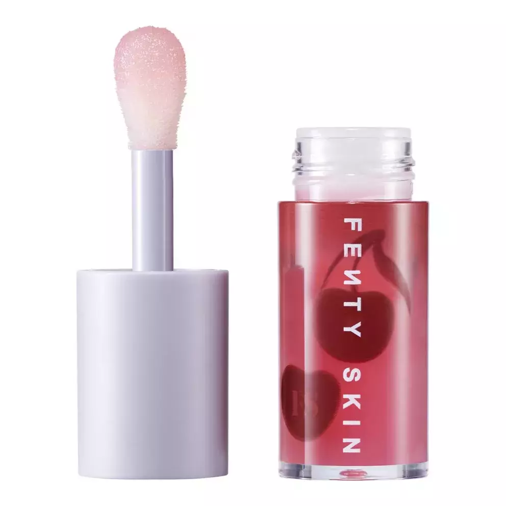 Vyživující olej na rty Cherry Treat, Fenty Skin, 620 Kč, Sephora
