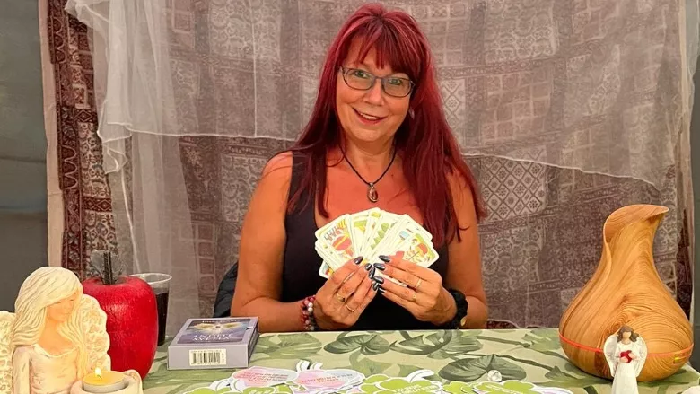 Kartářka Jana Rubešová