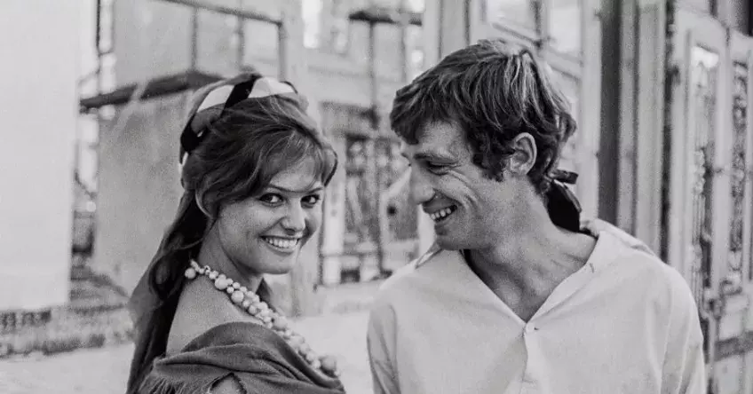 Claudia Cardinale a J. P. Belmondo