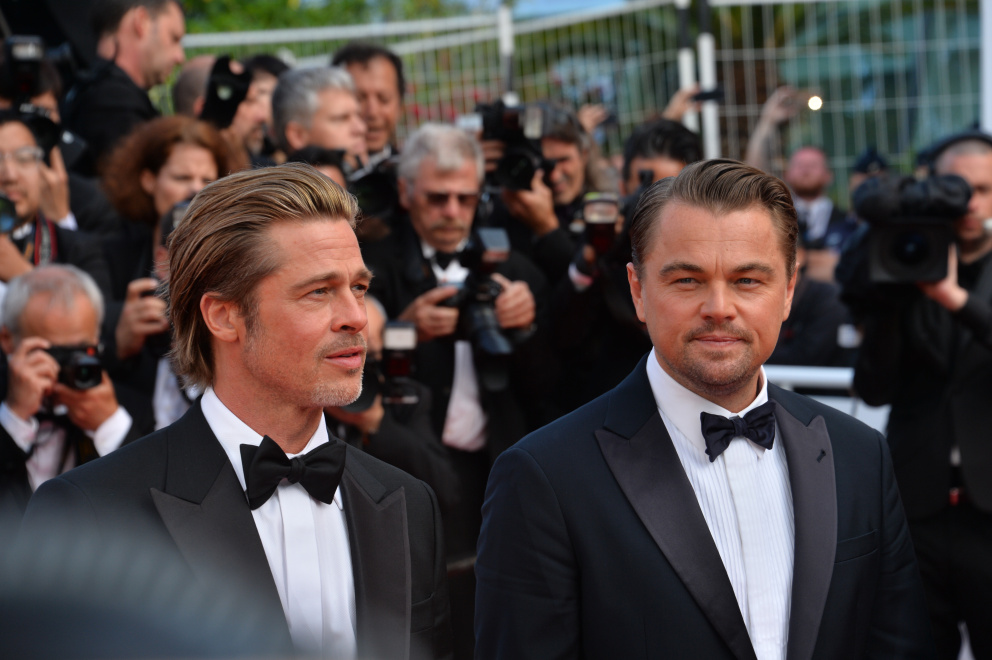 Brad Pitt a Leonardo DiCaprio