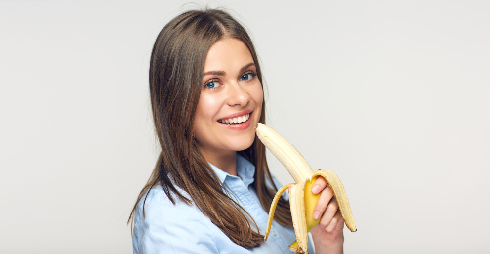 Jezení banánu k snídani může být škodlivé