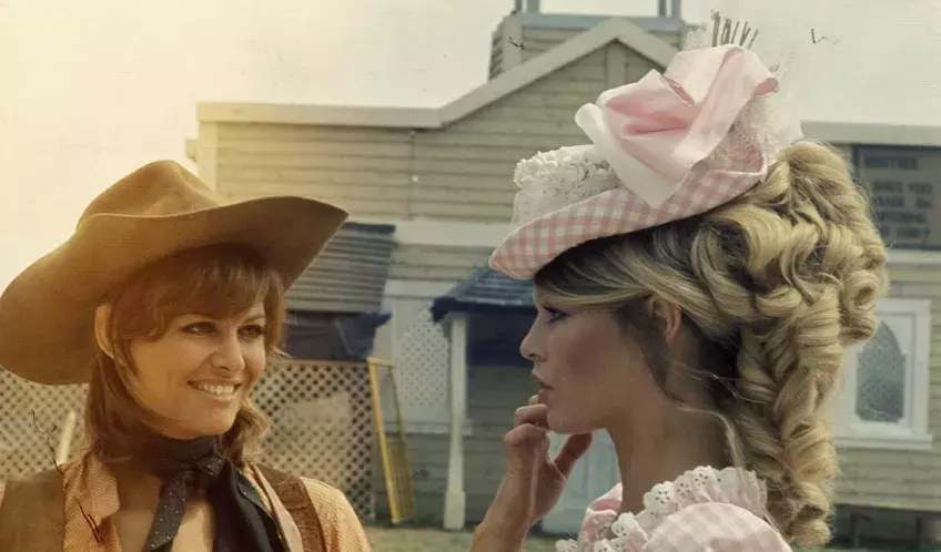 Claudia Cardinale a Brigitte Bardot