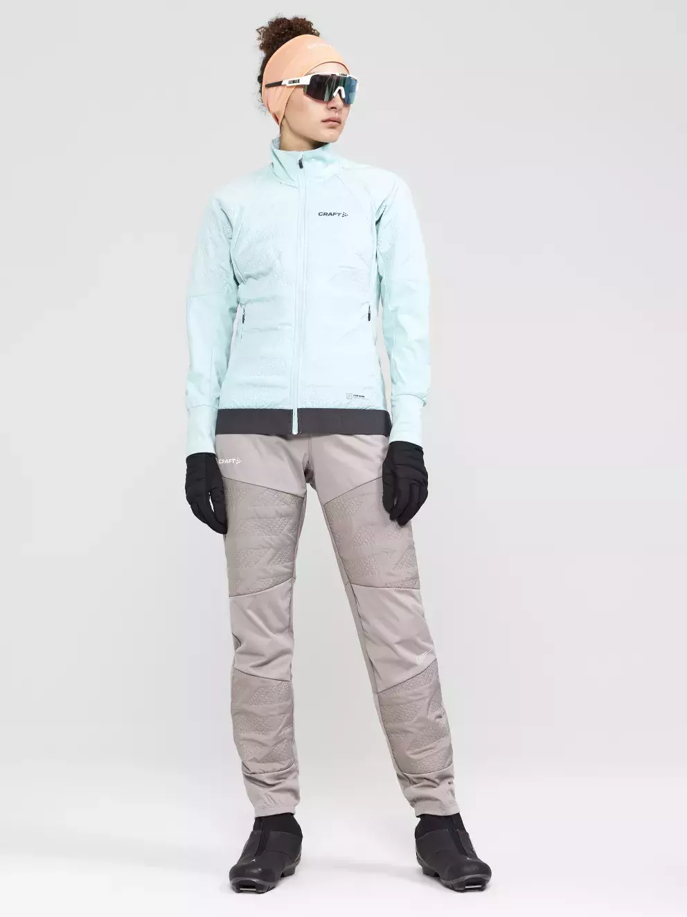 Bunda vhodná na zimní sporty