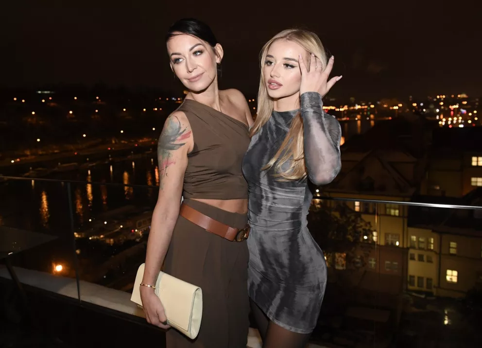 Hanychová, Stropnická